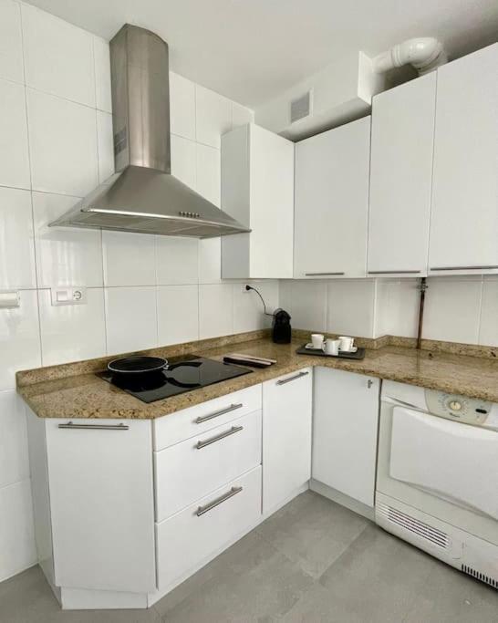 Planta Baja-Jardin-Parking Appartement Santander Buitenkant foto